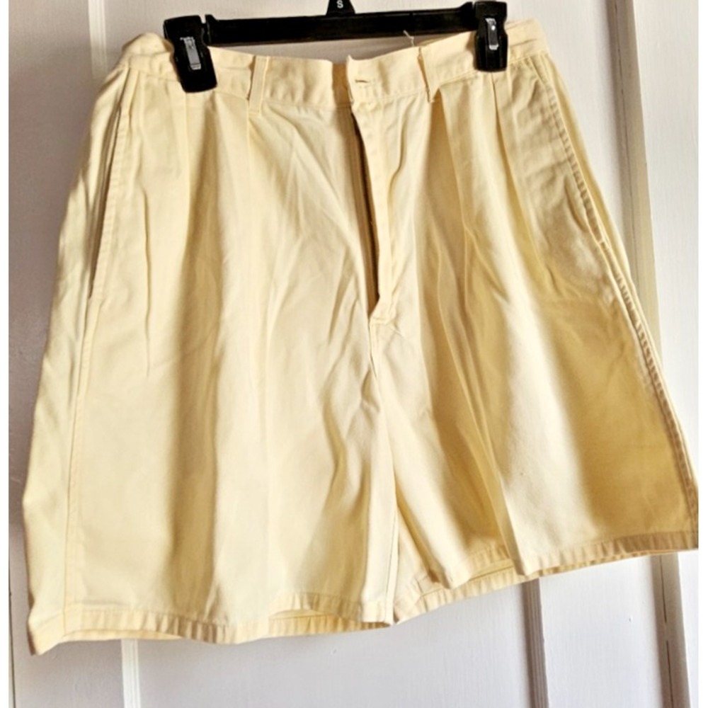 VtgPolo Ralph Lauren chino Shorts Men Sz 32 Pleated Slash Pockets light yellow